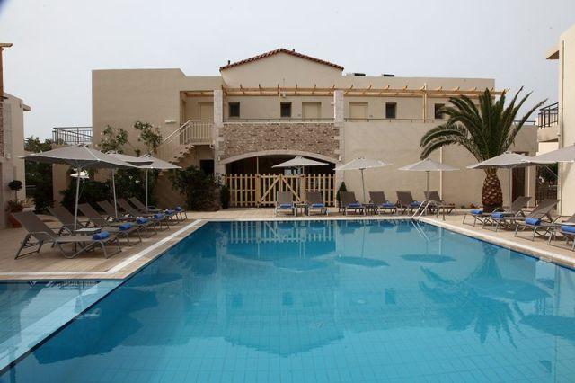 Maravel Star Art Hotel