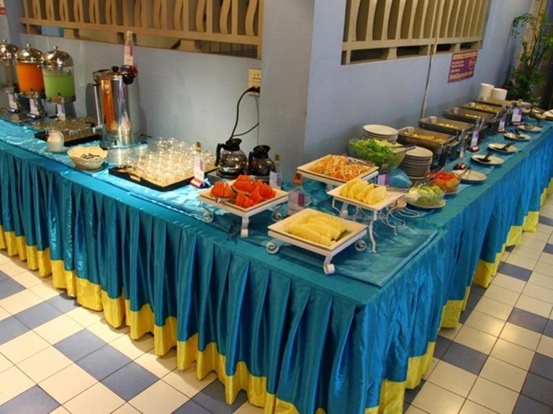 Sawasdee Banglumpoo Inn