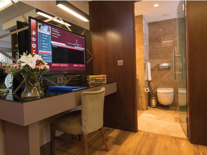 Blueway Hotel Historical