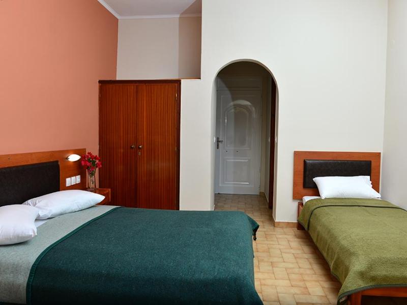 Asteri Studios & Appartments