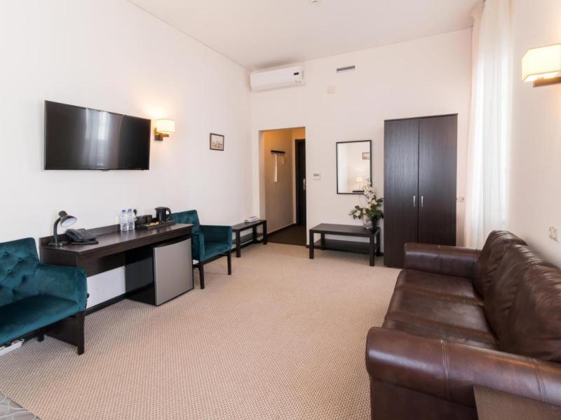 Максим Горький