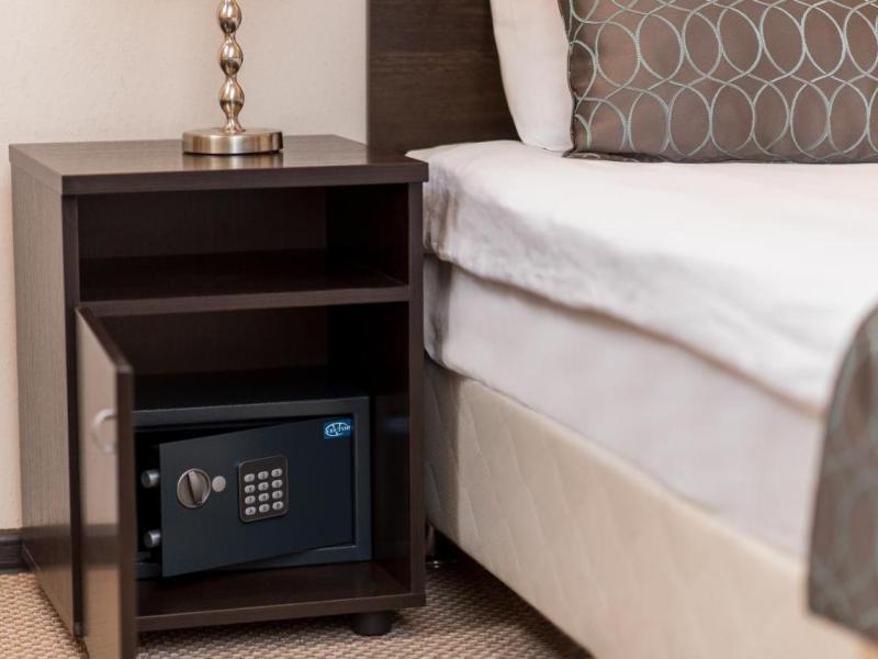 Максим Горький