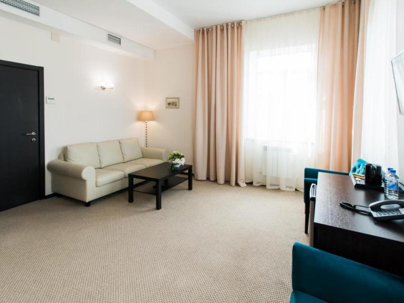 Максим Горький