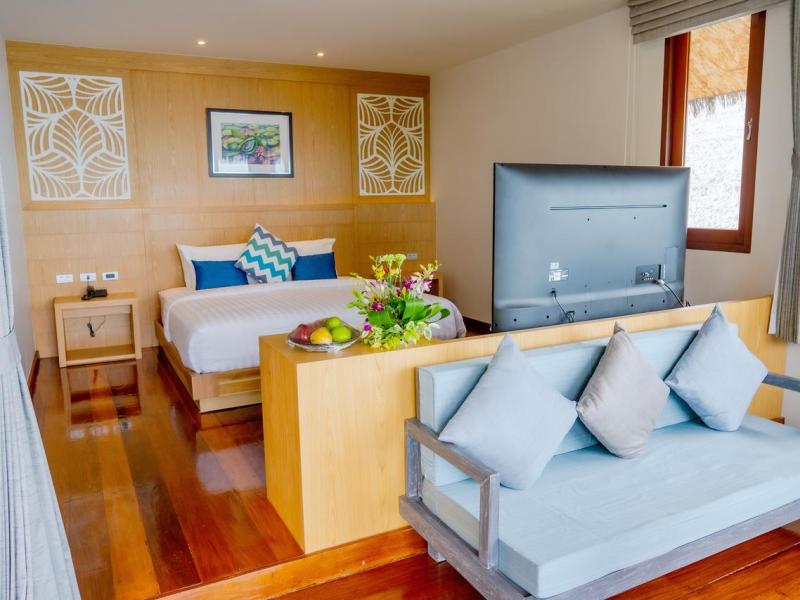 Coral Cliff Beach Resort