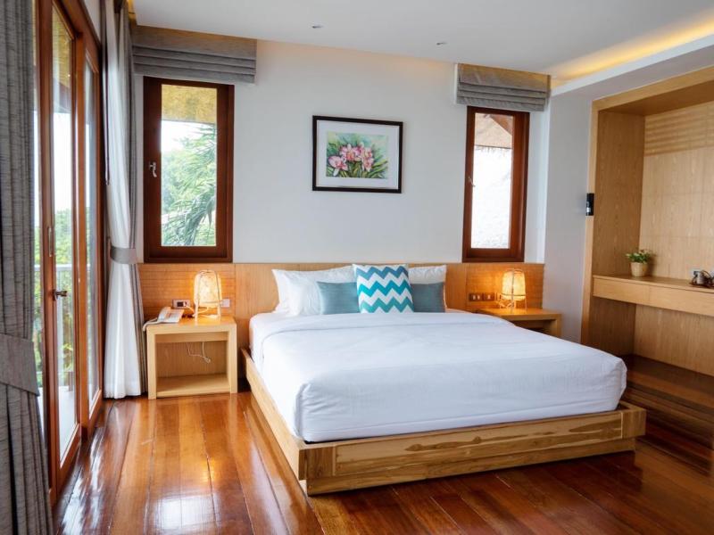 Coral Cliff Beach Resort