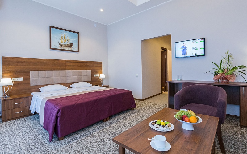 Гостиничный комплекс "Парус", корпус "Приморский"