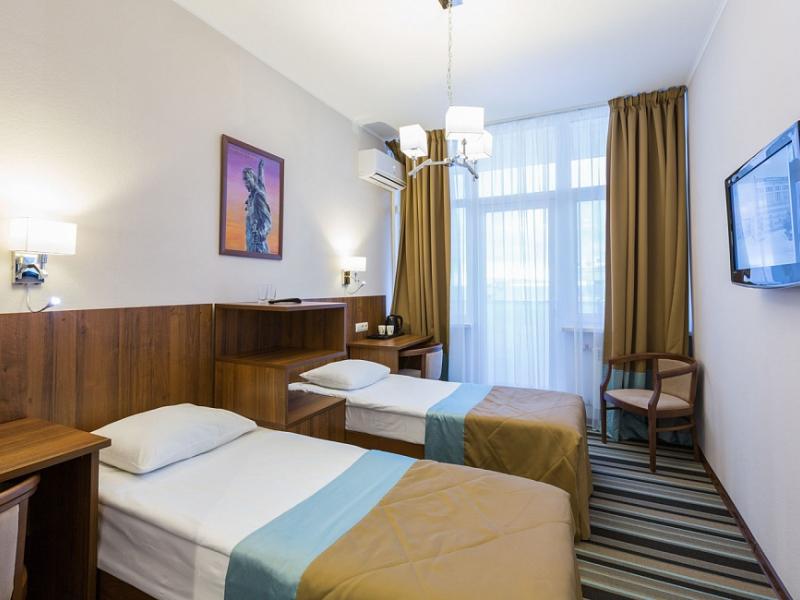 Гостиничный комплекс "Парус", корпус "Приморский"