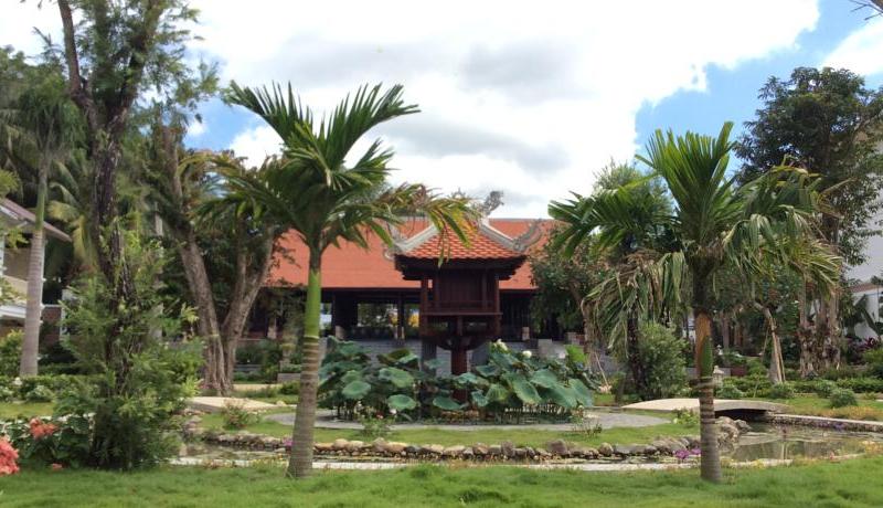 Tahiti Resort