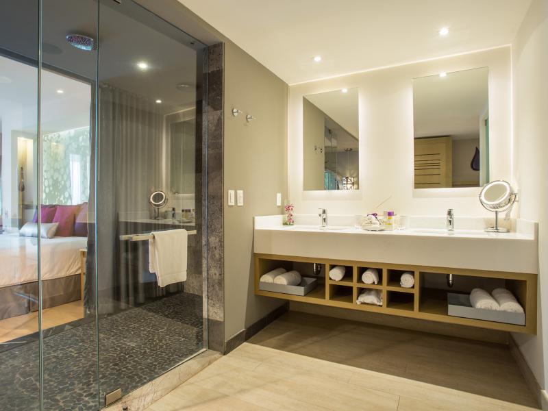 Breathless Riviera Cancun Resort & Spa