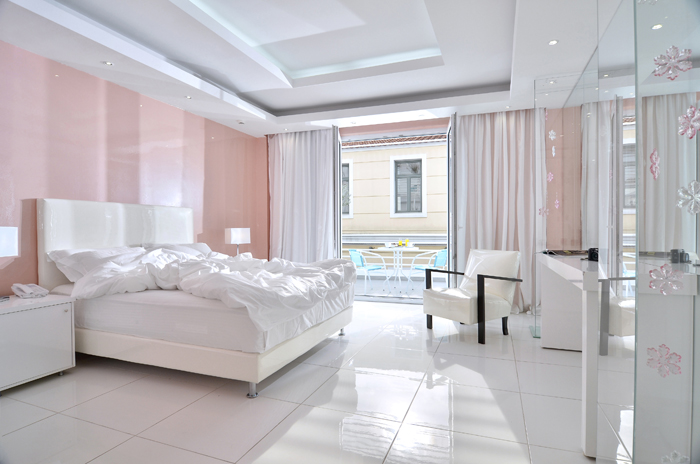 Athens Status Suites