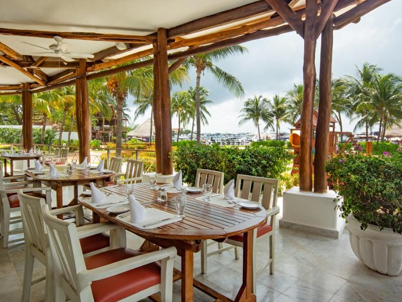 Sunset Marina Resort & Yacht Club