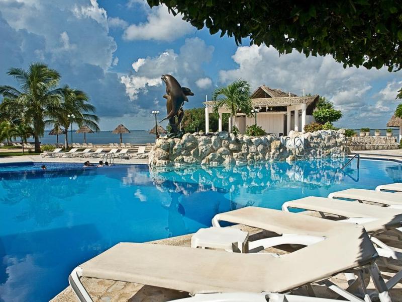 Sunset Marina Resort & Yacht Club