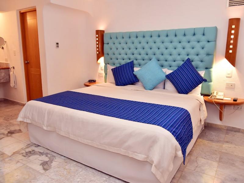 Sunset Marina Resort & Yacht Club