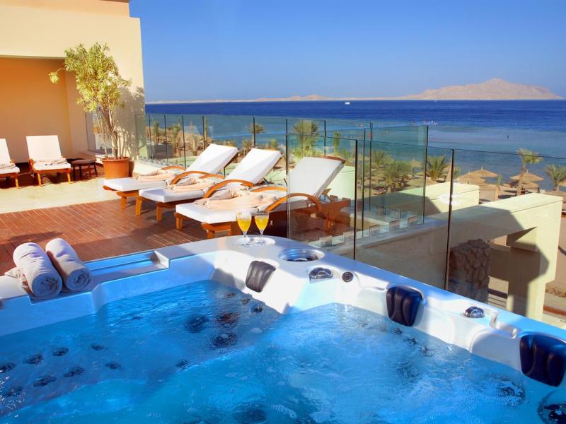 Coral Sea Sensatori Resort