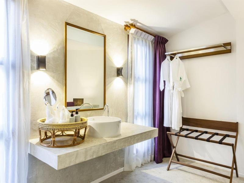 Floral Lux Hotel Monttra Pattaya