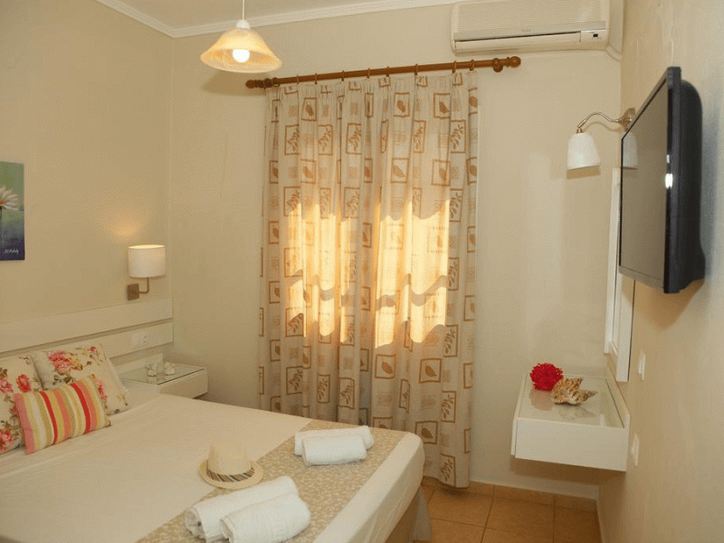 Blue Sky Apartments Malia