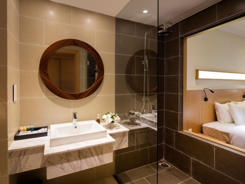 Starcity Hotel & Condotel Beachfront Nha Trang