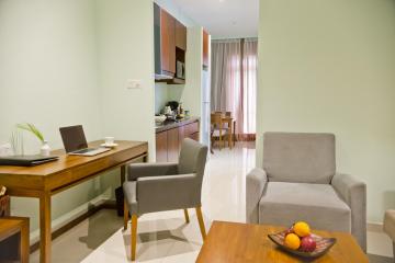 Отель Ocean Edge Suites Colombo Шри-Ланка, Коломбо, фото 9