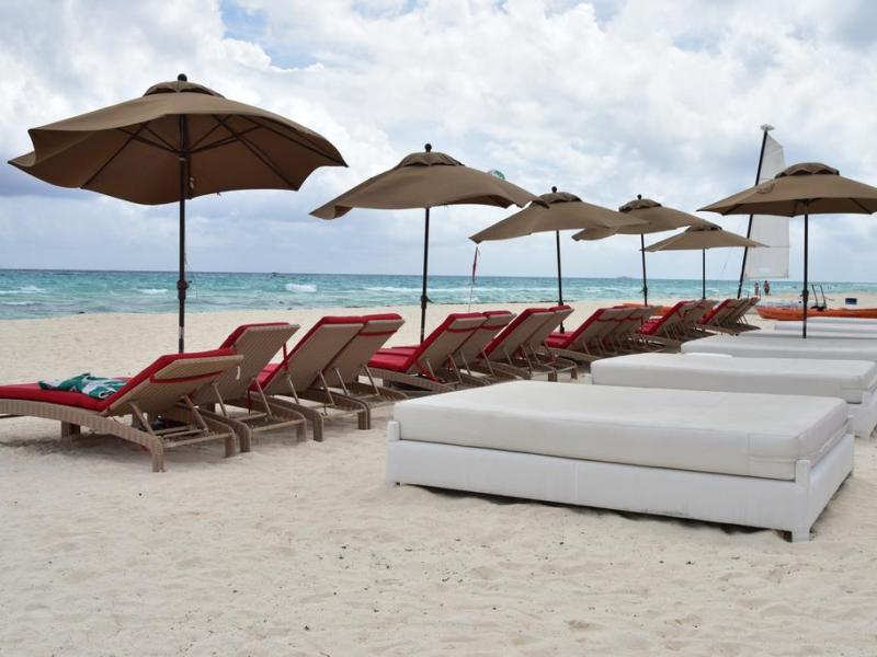 Sunset Fishermen Beach Resort