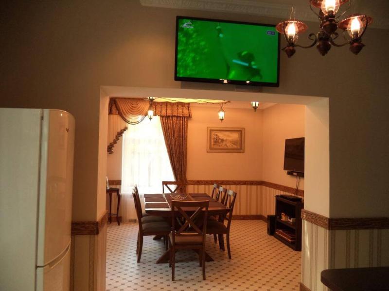 Ласточкино Гнездо