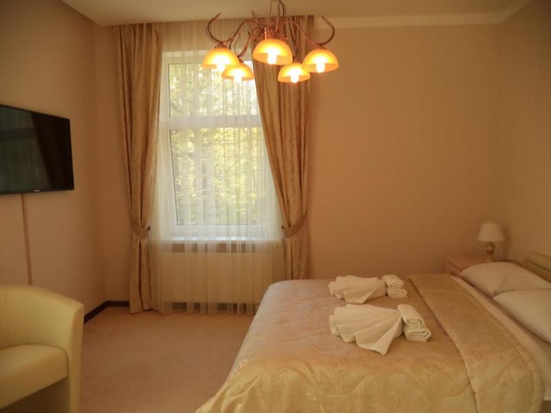 Ласточкино Гнездо