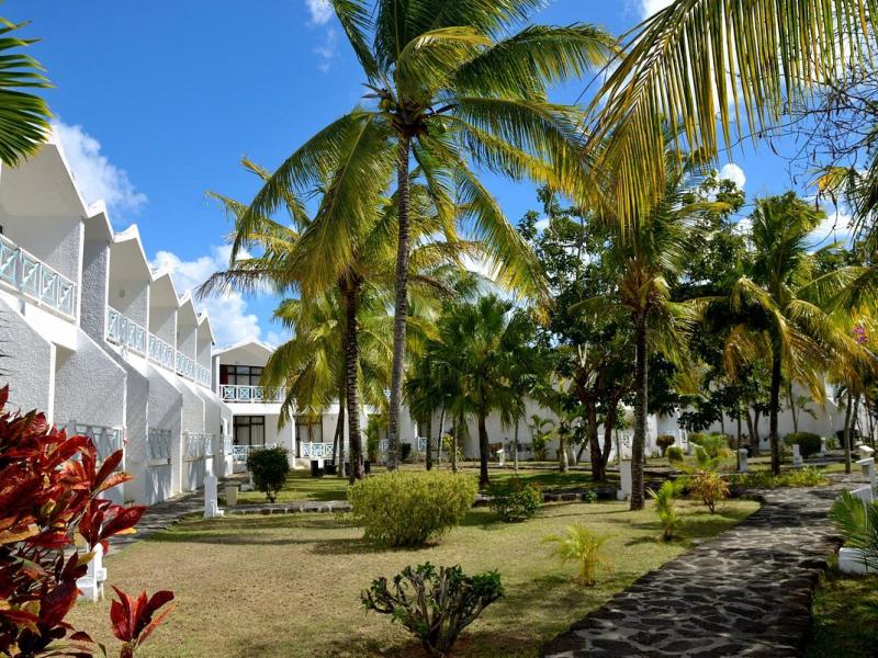 Coral Azur Beach Resort