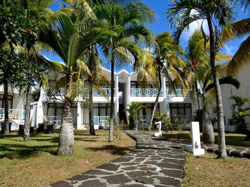 Coral Azur Beach Resort