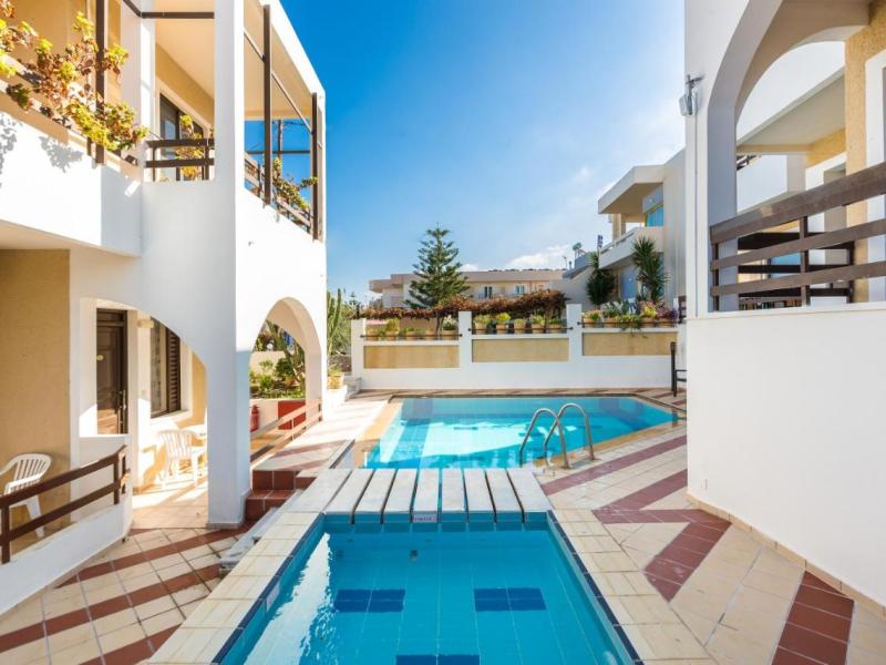 Rosebay Apartments