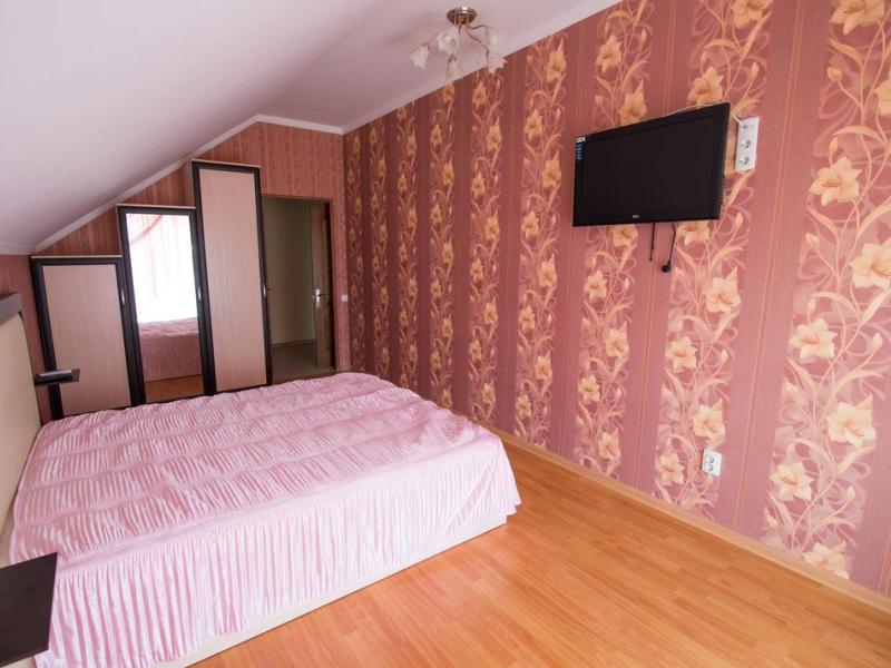 Hayat Hotel