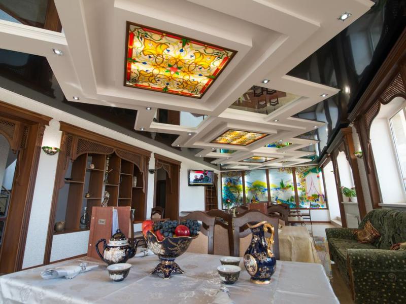Hayat Hotel