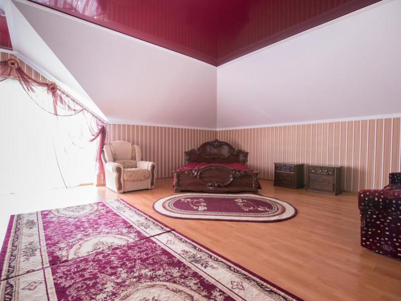Hayat Hotel