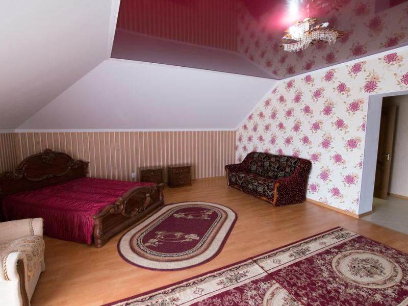 Hayat Hotel