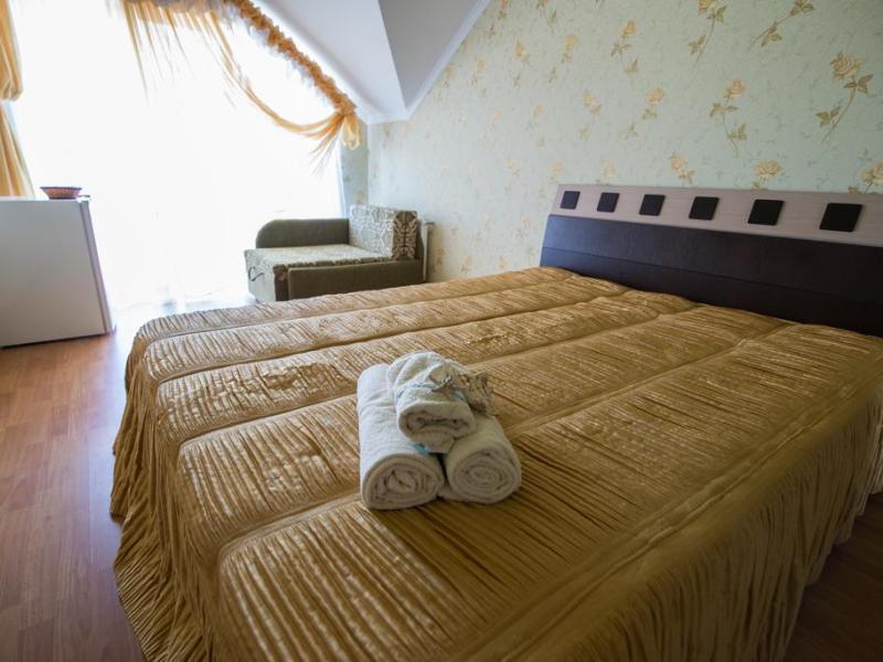 Hayat Hotel