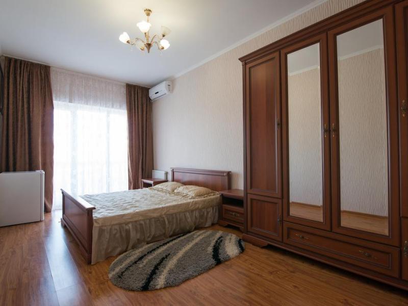 Hayat Hotel
