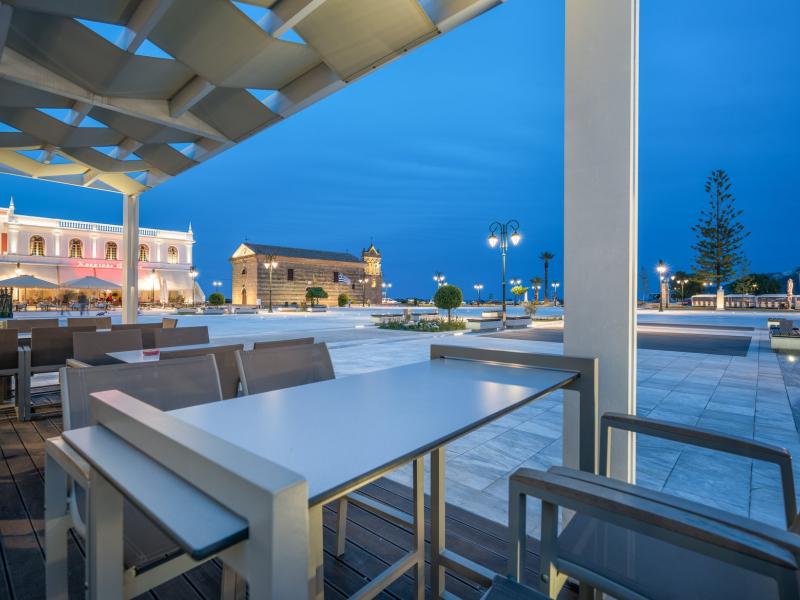Phoenix Hotel