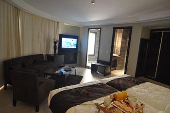 Tempoo Hotel