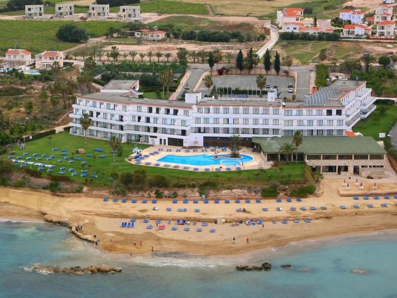 Corallia Beach Hotel Apartments