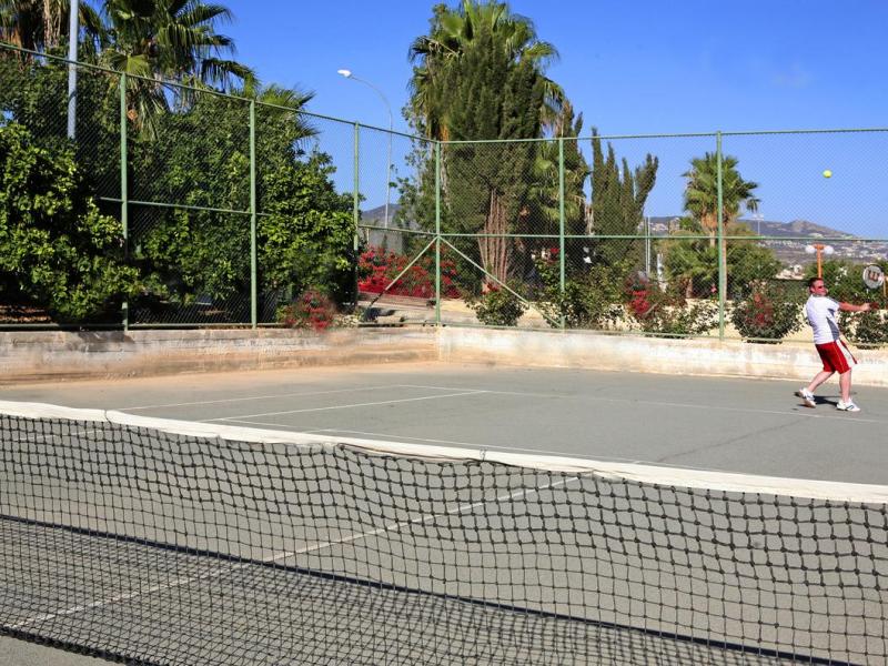 Corallia Beach Hotel Apartments