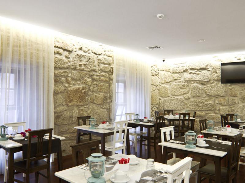 Hotel Ribeira Do Porto