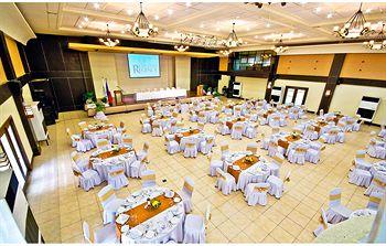 Henann Regency Resort & Spa