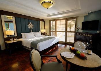 Henann Regency Resort & Spa