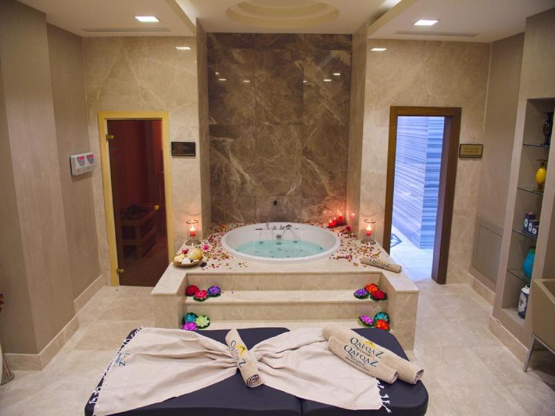 Qafqaz Tufandag Mountain Resort Hotel