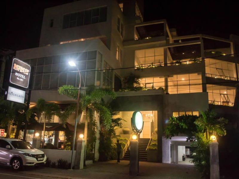 Refresh Hotel Hikkaduwa