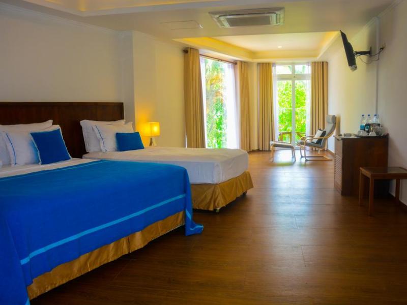 Sayura Beach Hotel