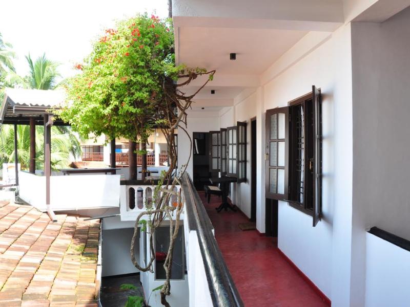 SurfCity Guesthouse Unawatuna
