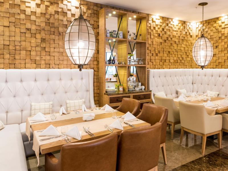 Crowne Plaza Borjomi