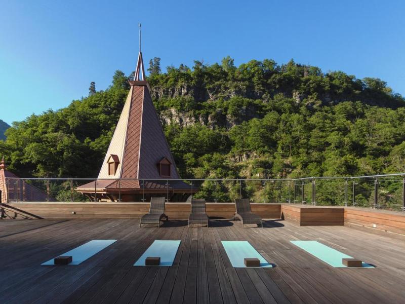 Crowne Plaza Borjomi