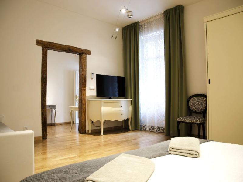 Dolce Vita Suites Hotel