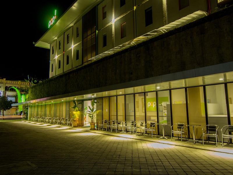 POP! Legian Dewi Sri