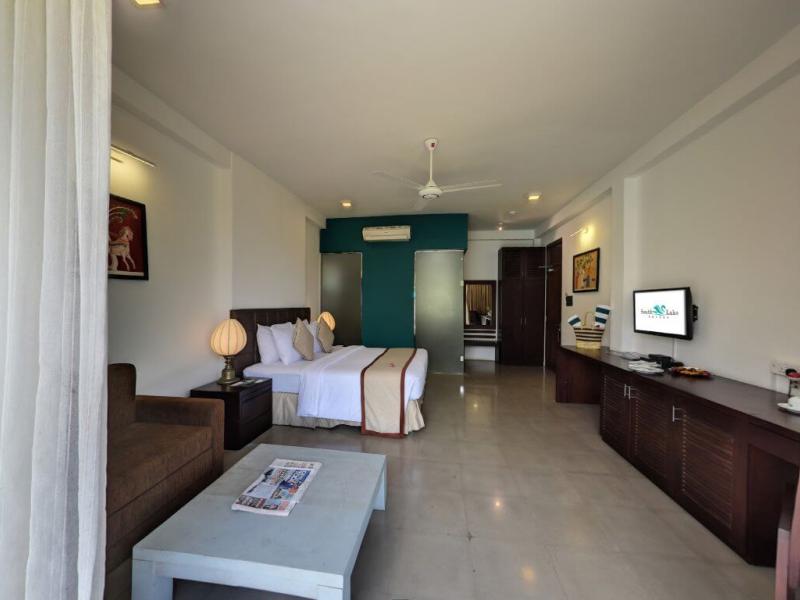 South Lake Resort Koggala